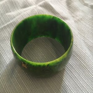 Multicolor bracelet.